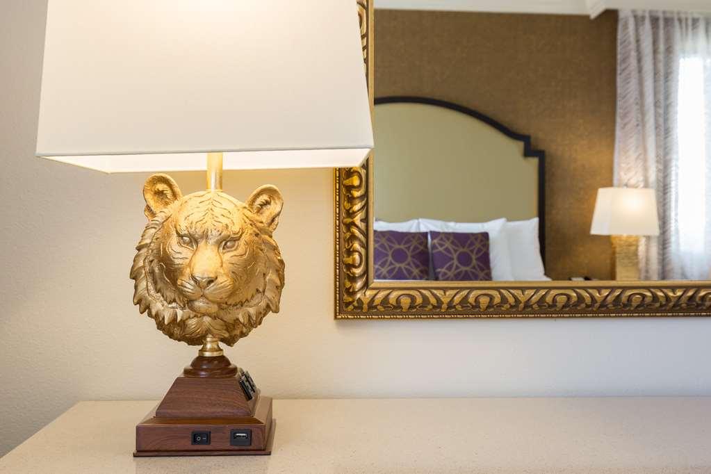 The Cook And Conference Center At Lsu Hotel 4*